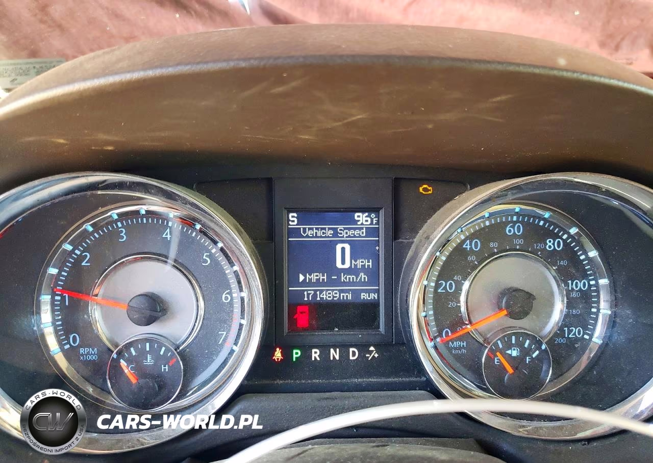 2012 Chrysler Town & Country Touring VIN:2C4RC1BG1CR169369 - 9