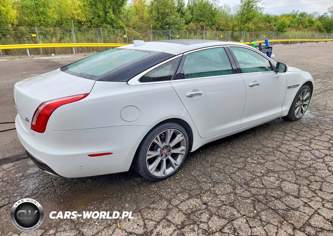 2019 Jaguar Xjl Portfolio VIN:SAJWJ2GD8K8W19785 - 3