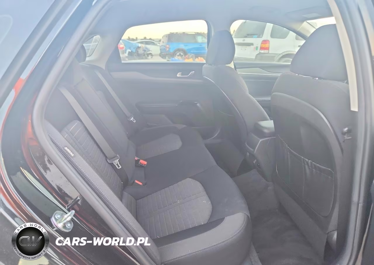 2026 Kia K5 Lxs VIN:KNAG24J7XT5405136 - 12