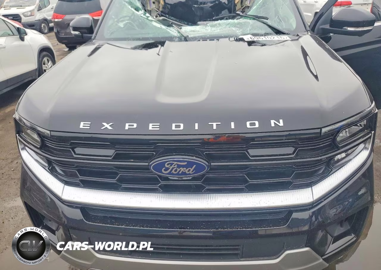 2026 Ford Expedition Platinum VIN:1FMJU1M82TEA15133 - 12