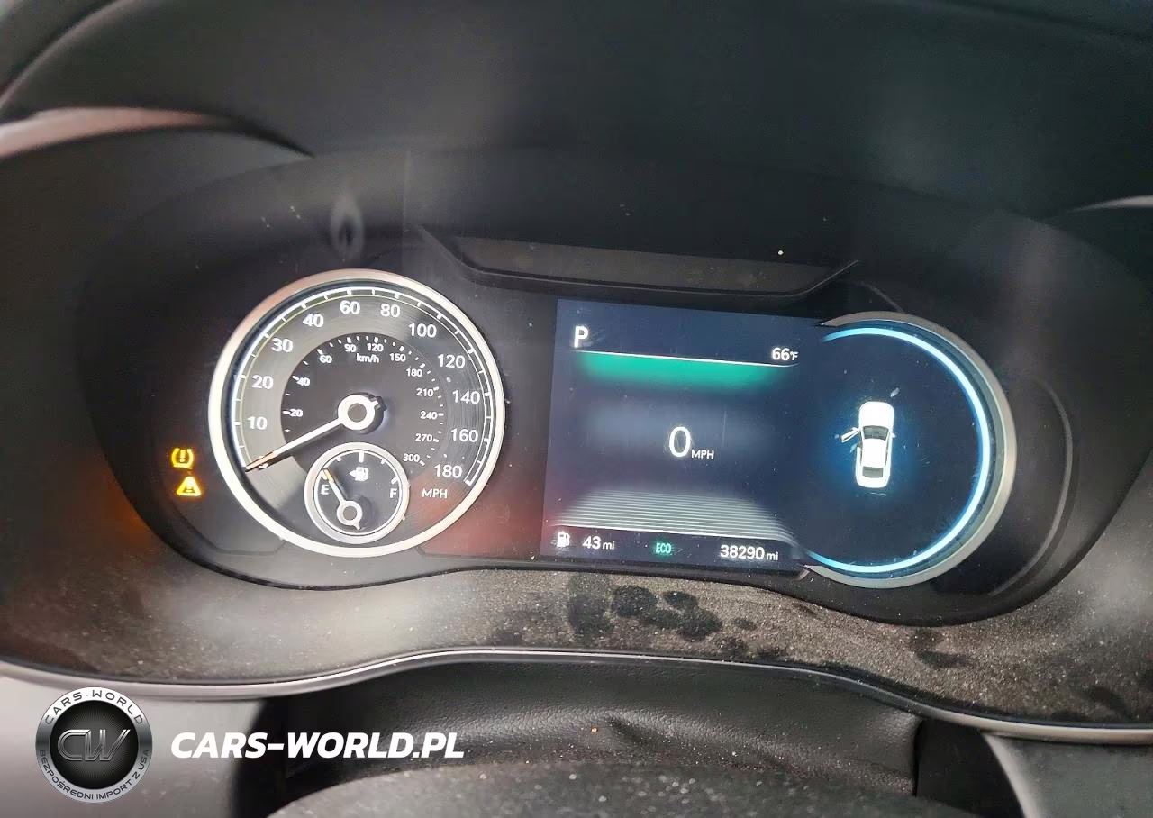 2022 Genesis G70 Base VIN:KMTG54TE2NU100956 - 9