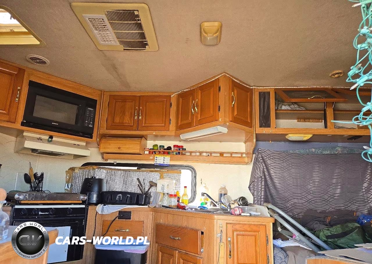 1998 Ford Econoline E450 Super Duty Cutaway Van Rv VIN:1FDXE40S1WHA20868 - 10