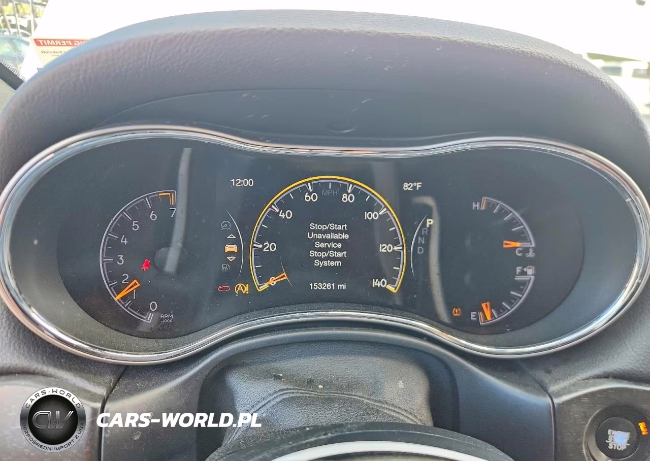 2018 Jeep Grand Cherokee Laredo VIN:1C4RJEAG3JC181981 - 9