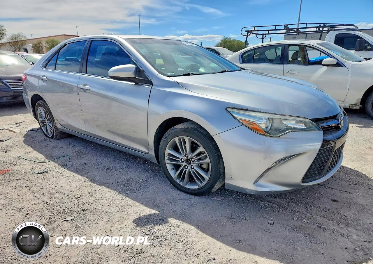2015 Toyota Camry Se VIN:4T1BF1FK9FU896060 - 4