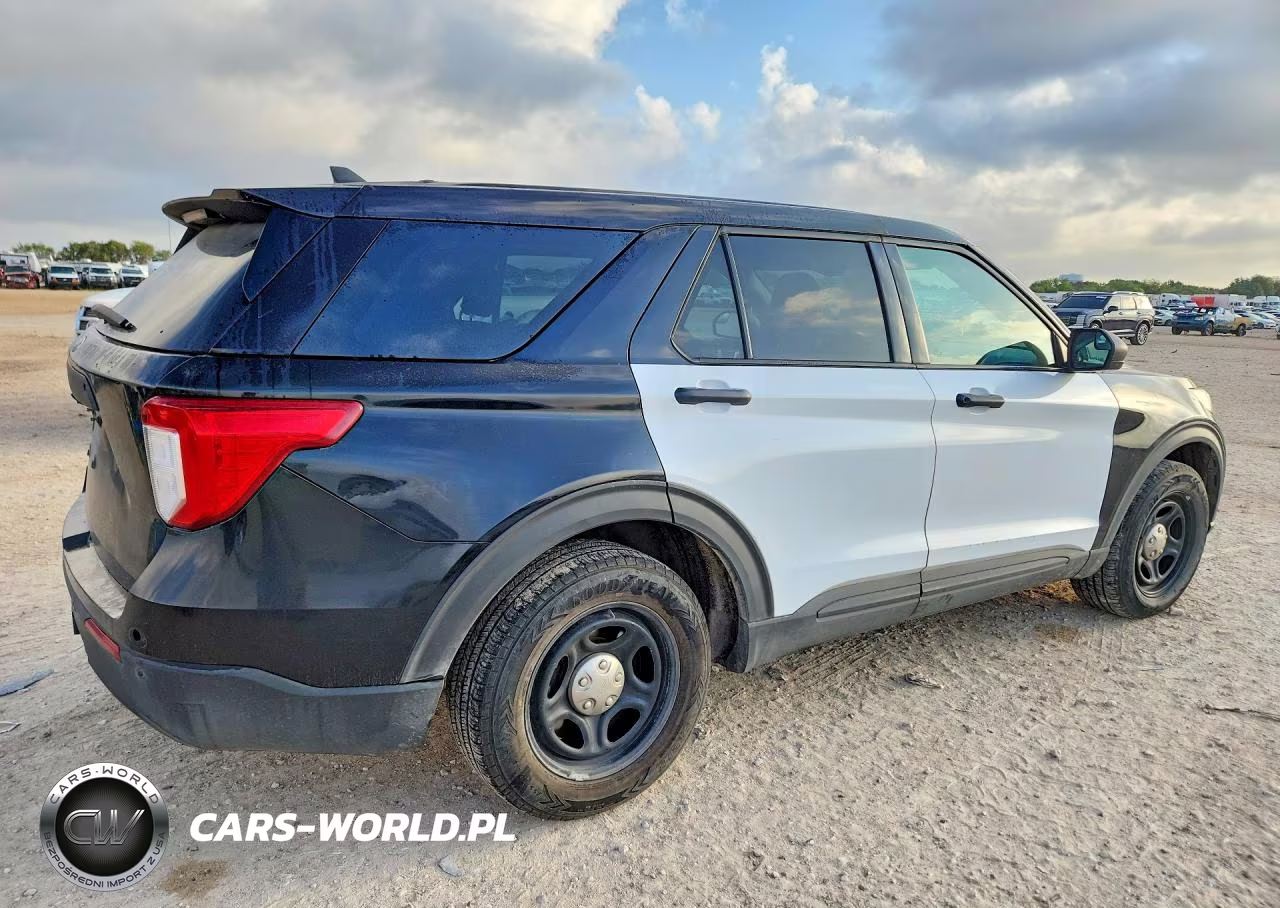 2021 Ford Explorer Police Interceptor VIN:1FM5K8AB2MGC33112 - 3