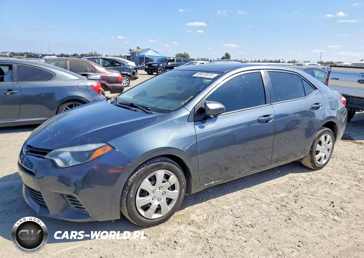 2015 Toyota Corolla L VIN:5YFBURHE8FP253938 - 1