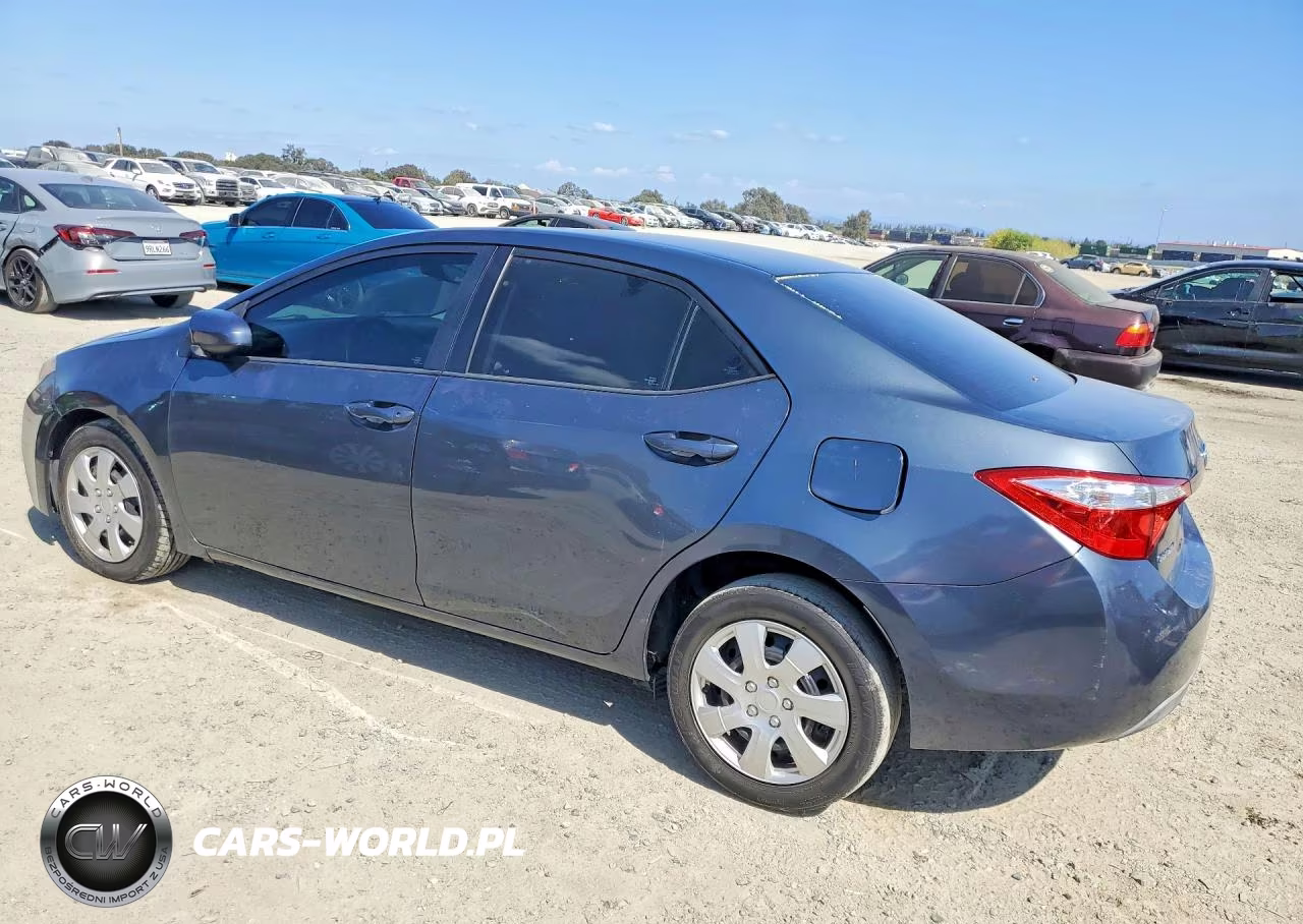 2015 Toyota Corolla L VIN:5YFBURHE8FP253938 - 2