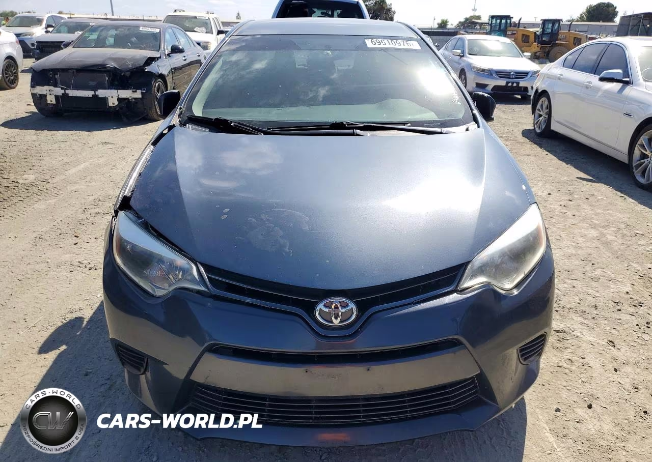 2015 Toyota Corolla L VIN:5YFBURHE8FP253938 - 5
