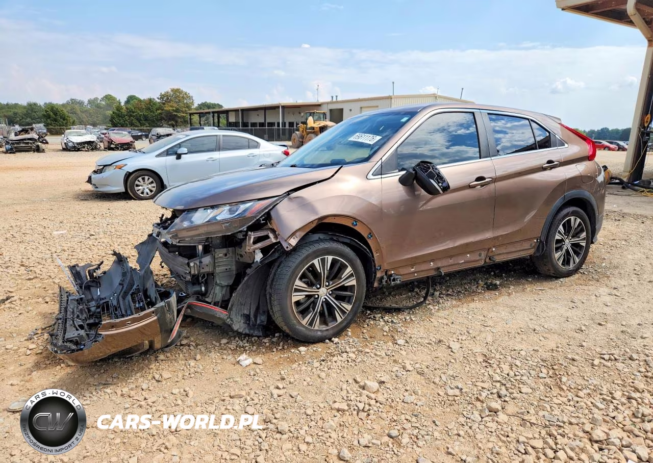 2018 Mitsubishi Eclipse Cross Se VIN:JA4AT5AA9JZ068305 - 1