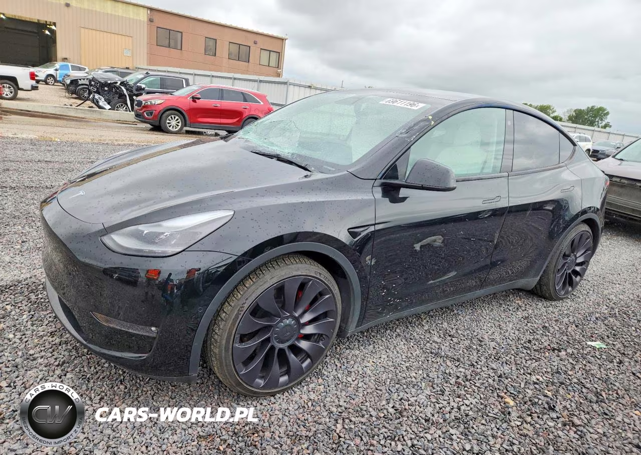 2021 Tesla Model Y – zdjęcie 1 z 12