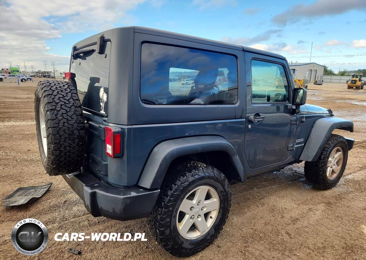 2017 Jeep Wrangler Sport VIN:1C4AJWAG4HL663923 - 3