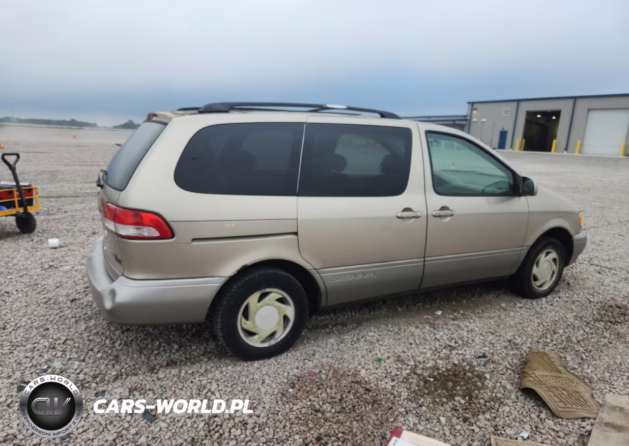 2002 Toyota Sienna Le VIN:4T3ZF13C82U493524 - 3