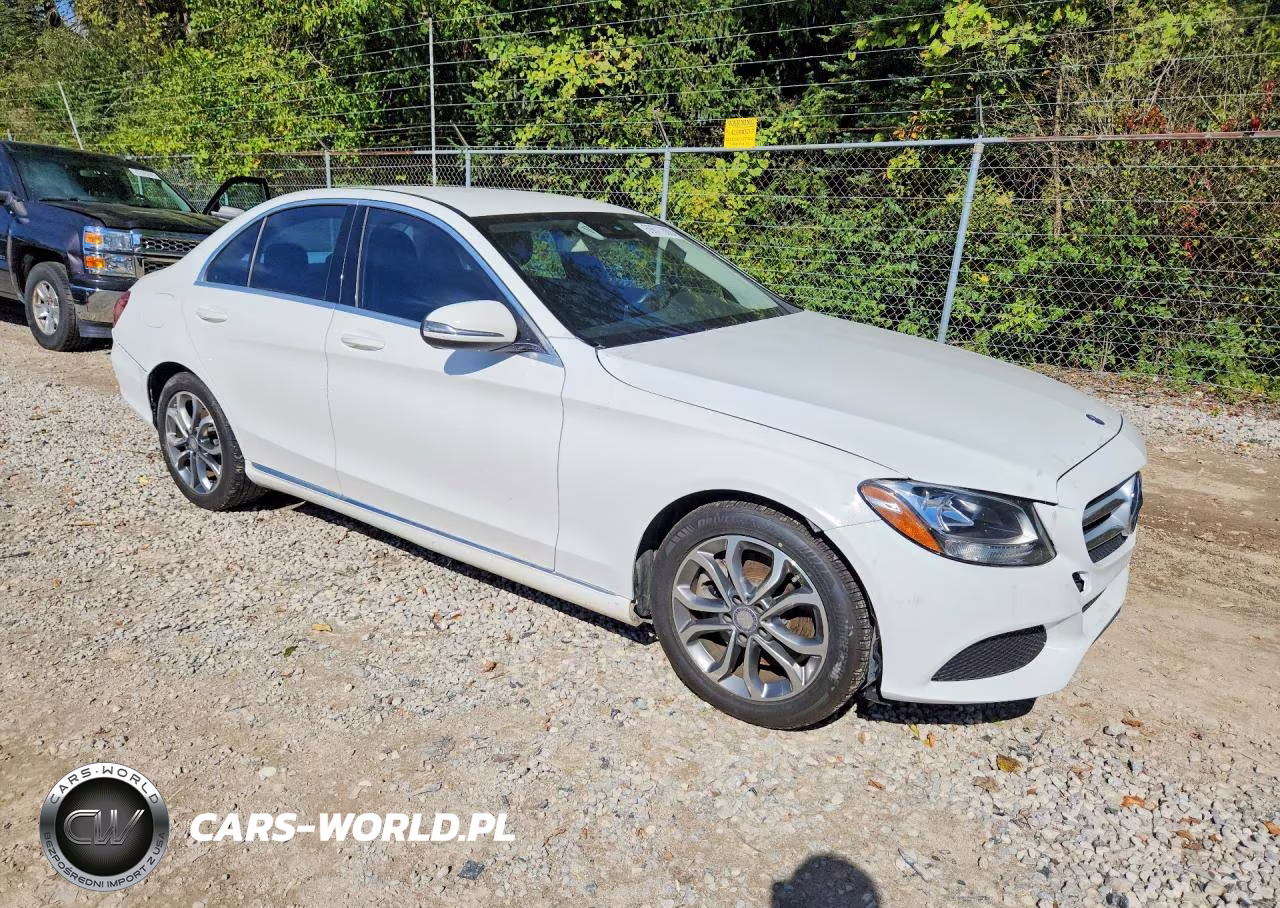 2016 Mercedes-Benz C 300 VIN:55SWF4JB0GU150247 - 4
