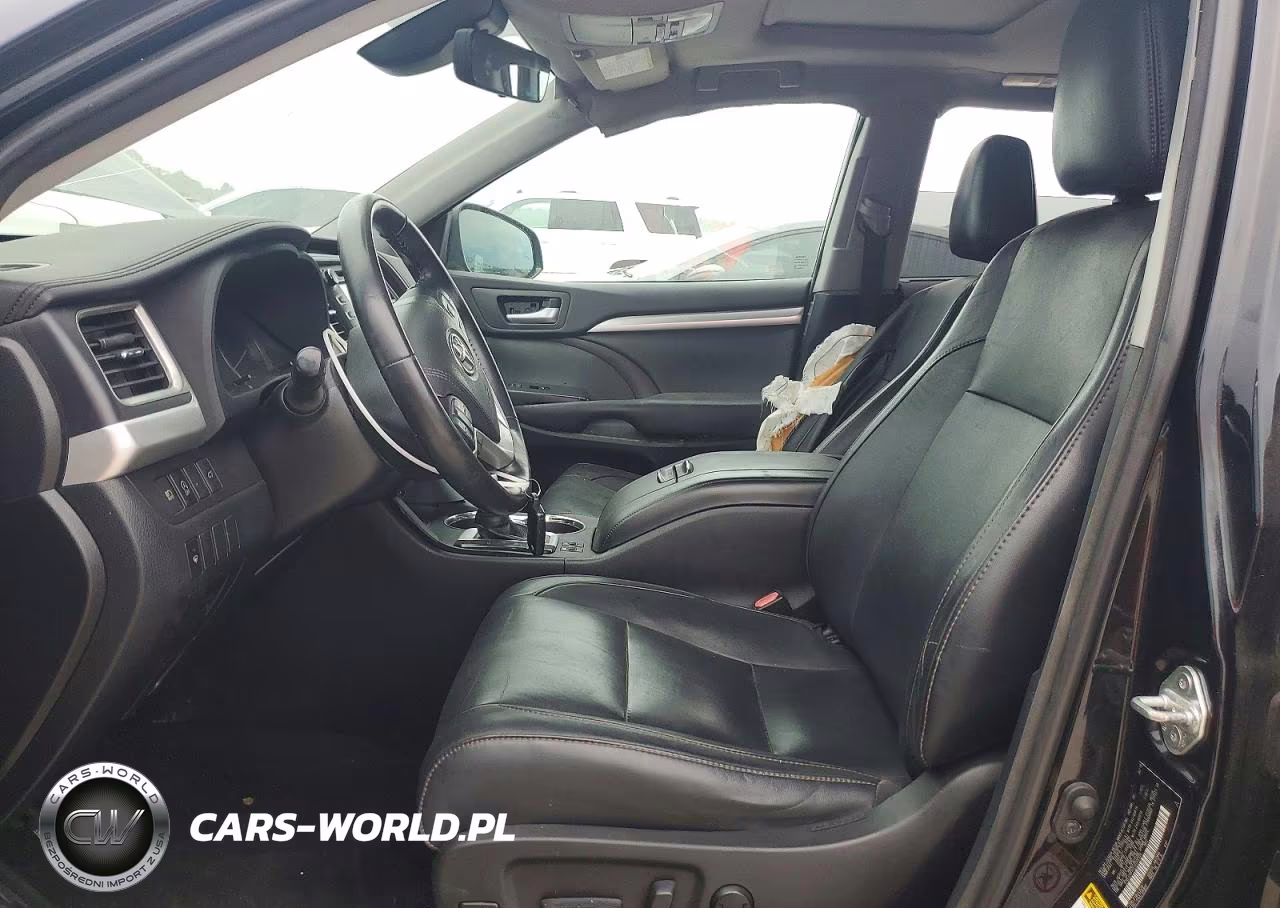 2018 Toyota Highlander VIN:5TDJZRFH3JS555325 - 7