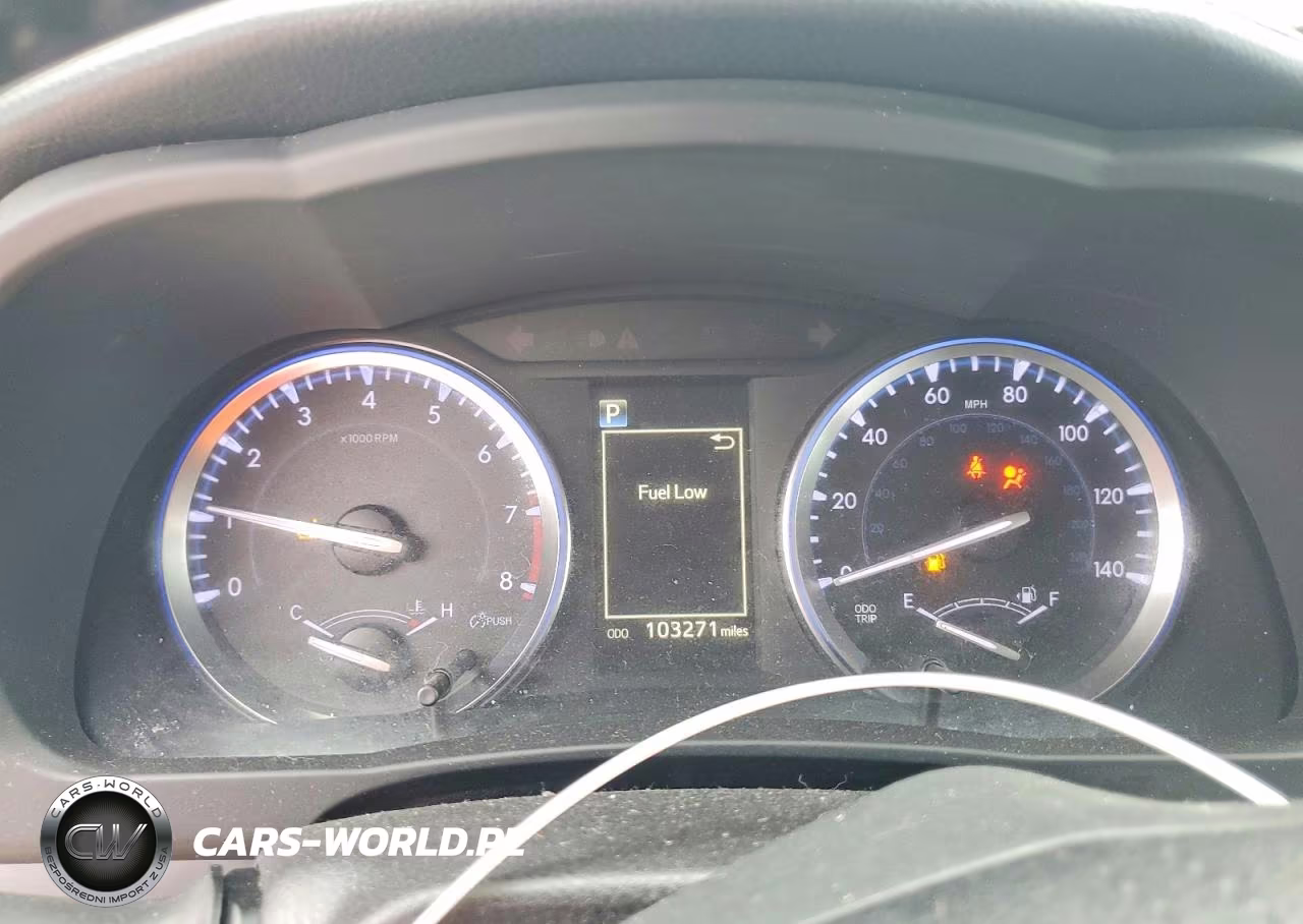 2018 Toyota Highlander VIN:5TDJZRFH3JS555325 - 9
