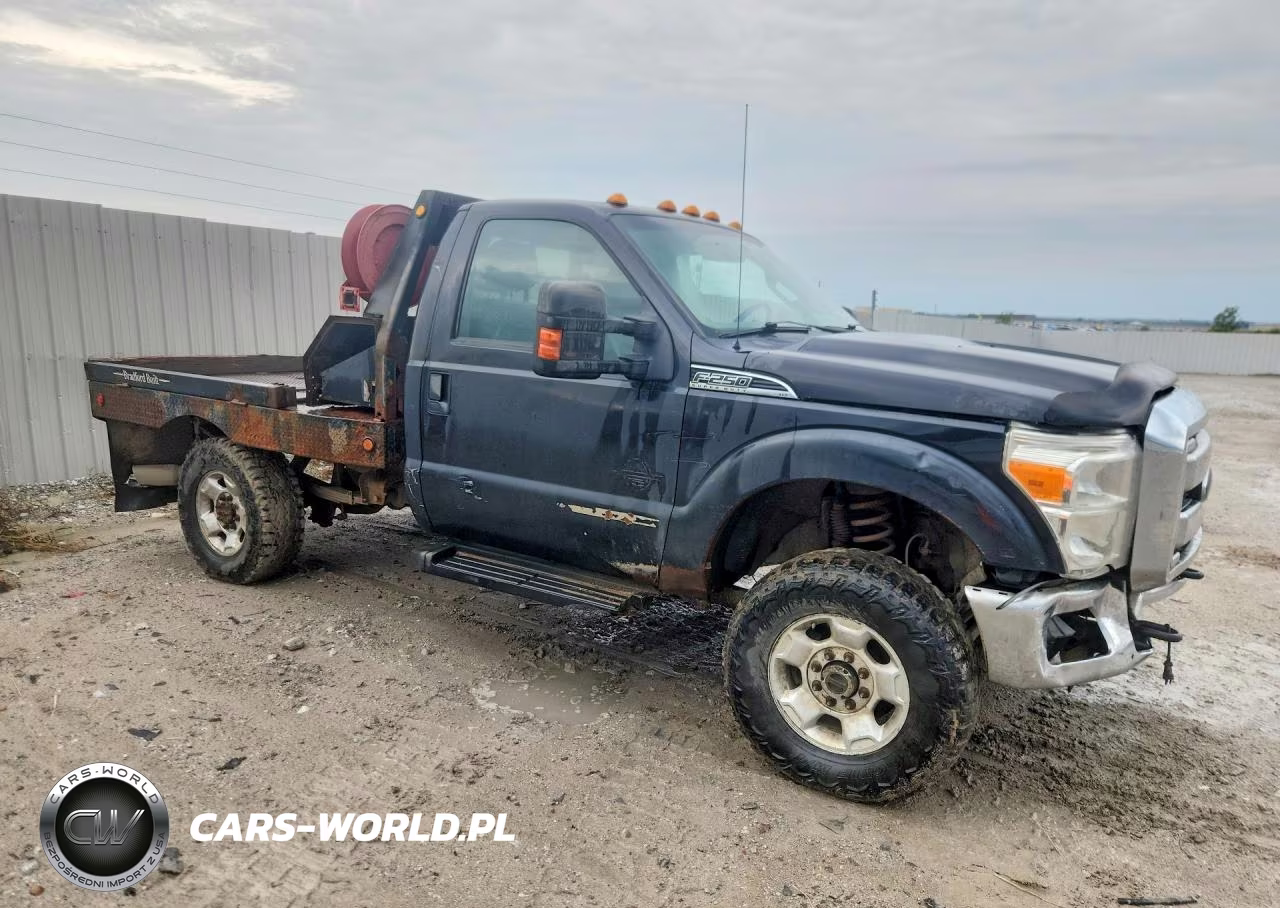 2011 Ford F250 Super Duty VIN:1FTBF2BT8BEC10085 - 4
