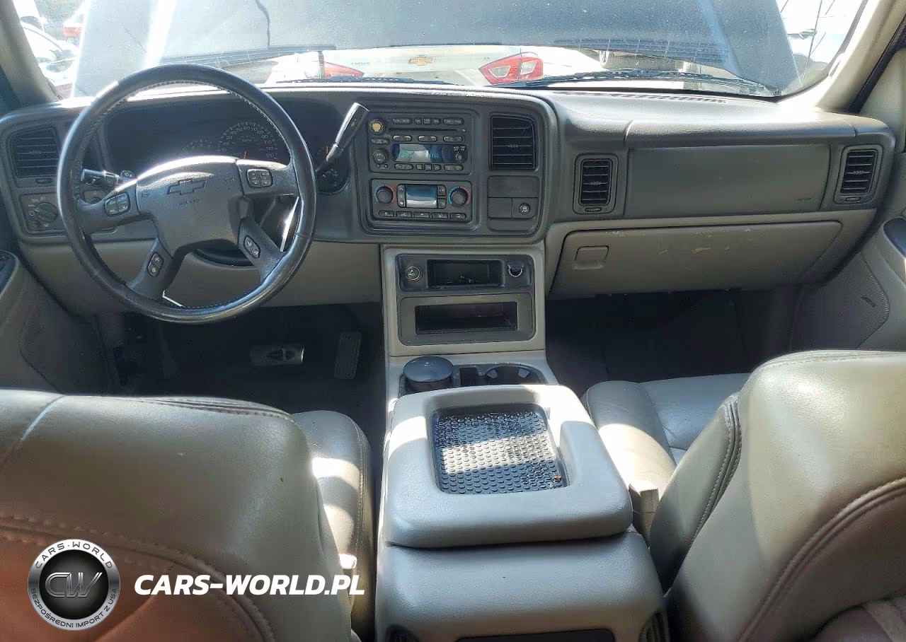2005 Chevrolet Avalanche C1500 VIN:3GNEC12Z15G233958 - 8