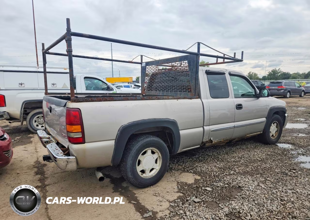 2004 GMC New Sierra C1500 VIN:2GTEC19T041255855 - 3