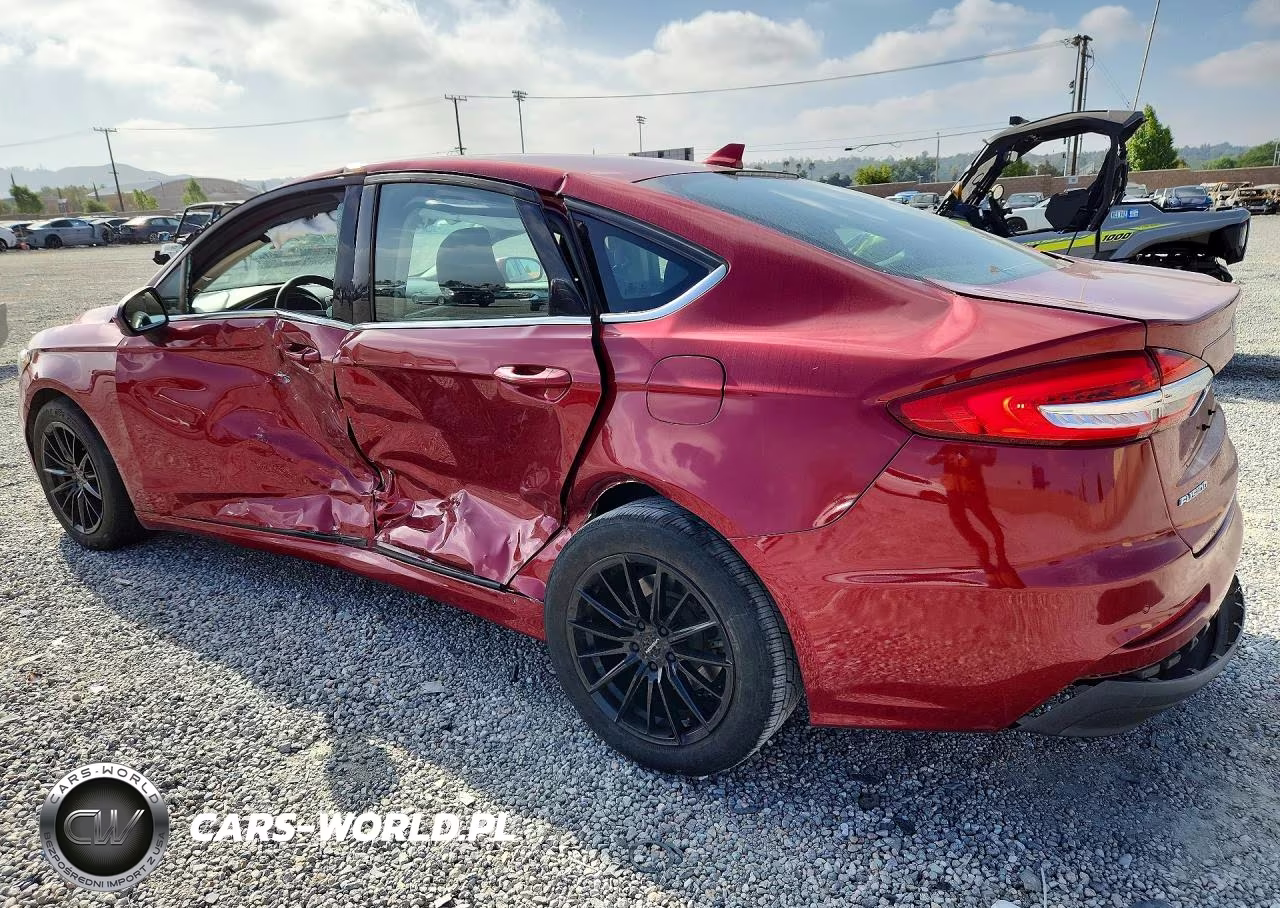 2019 Ford Fusion Se VIN:3FA6P0LU4KR222120 - 2