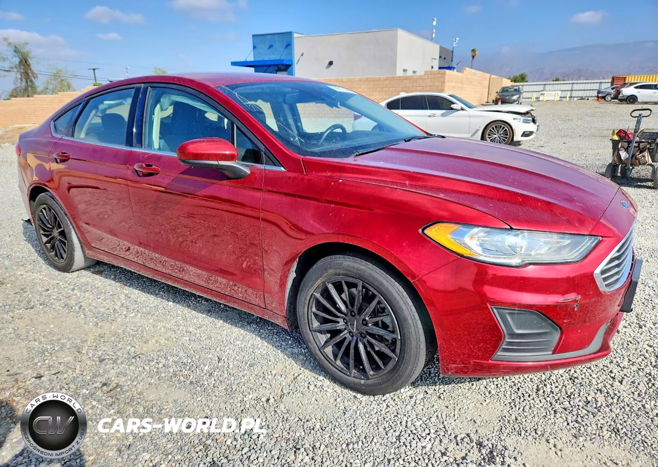 2019 Ford Fusion Se VIN:3FA6P0LU4KR222120 - 4