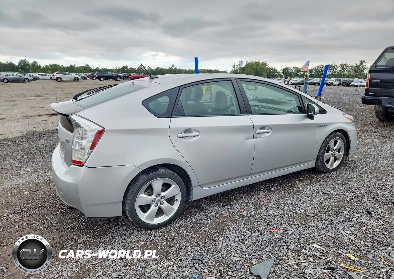2010 Toyota Prius V VIN:JTDKN3DU5A0024580 - 3