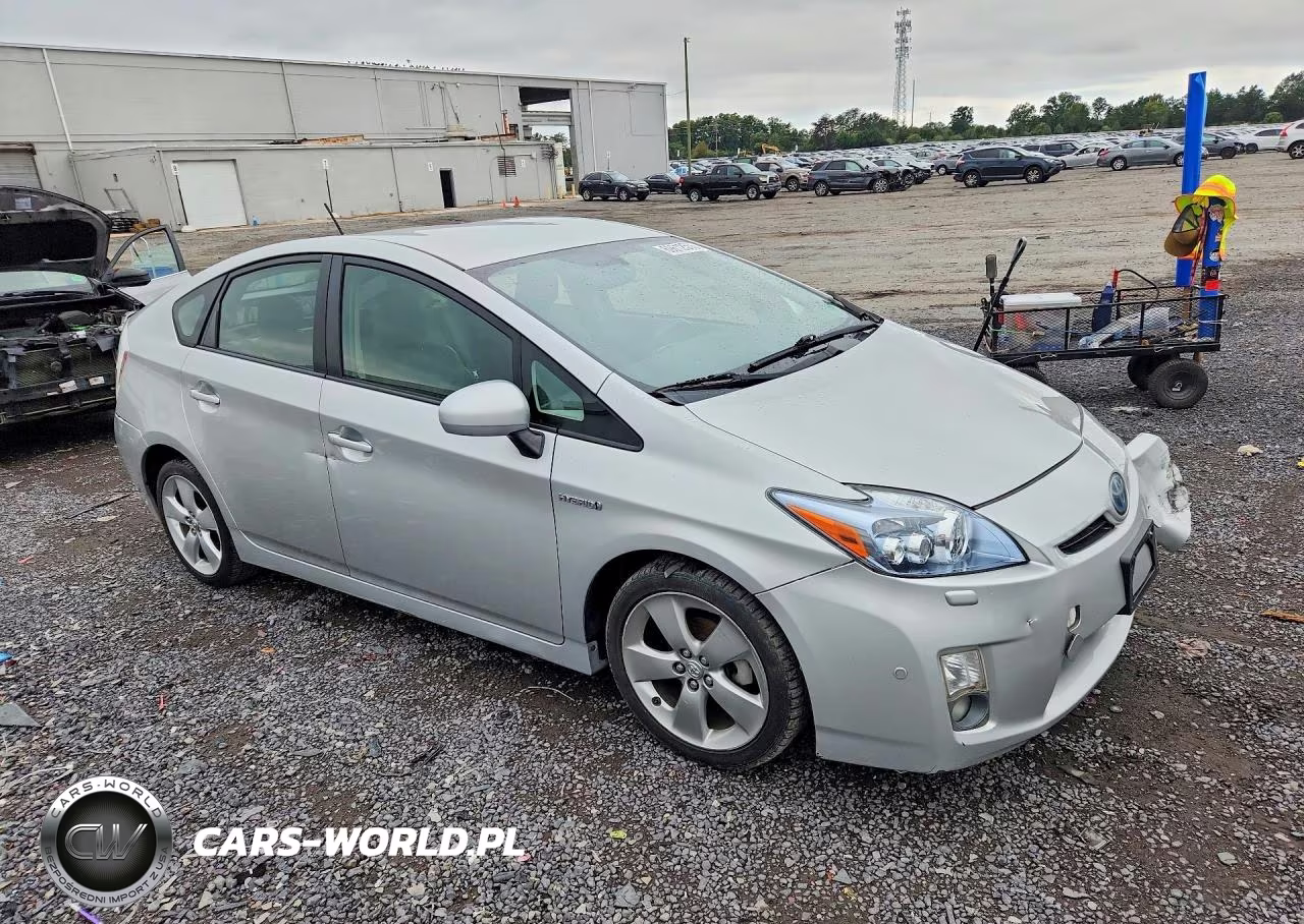 2010 Toyota Prius V VIN:JTDKN3DU5A0024580 - 4