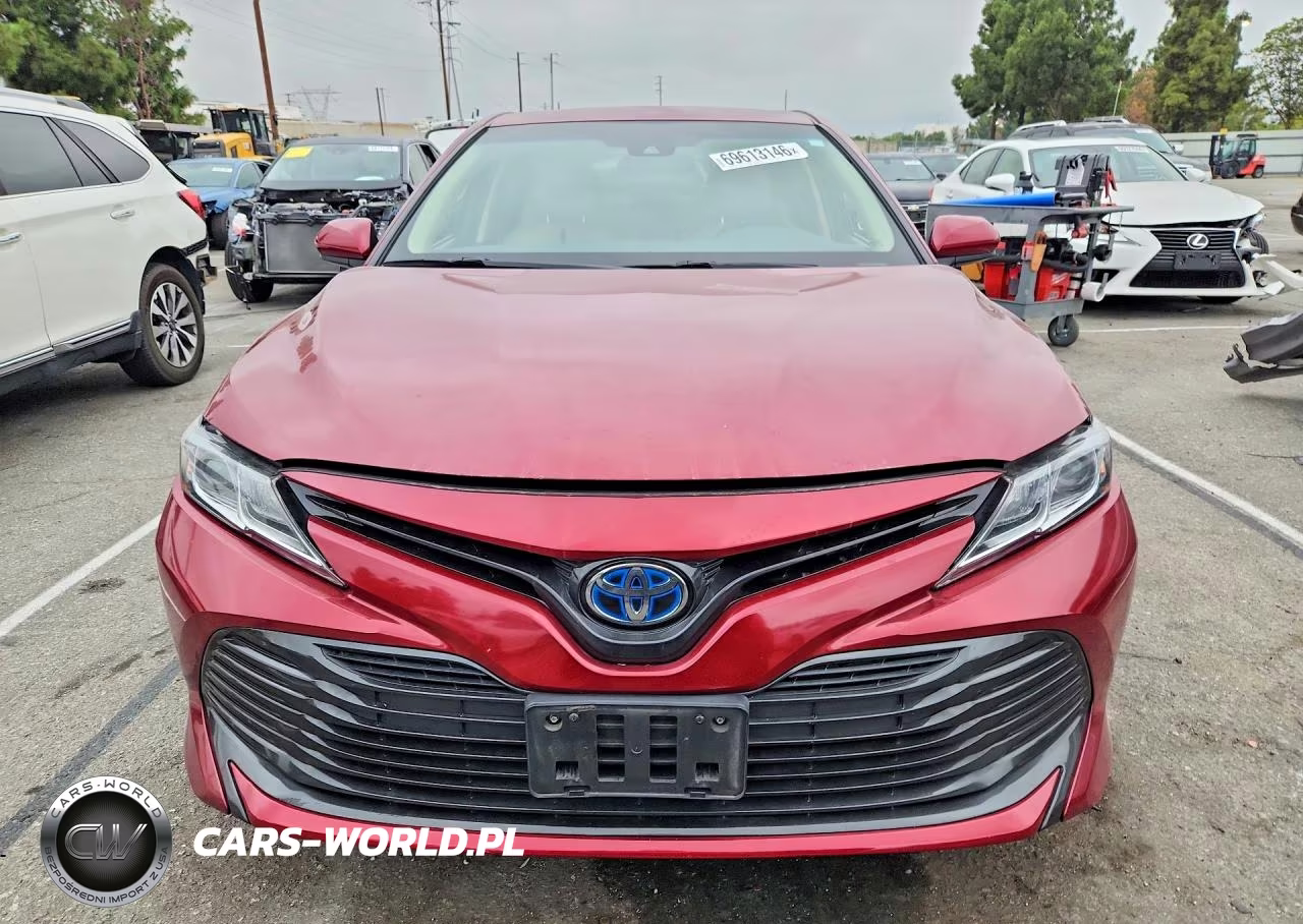 2018 Toyota Camry Le VIN:4T1B31HK1JU501299 - 5
