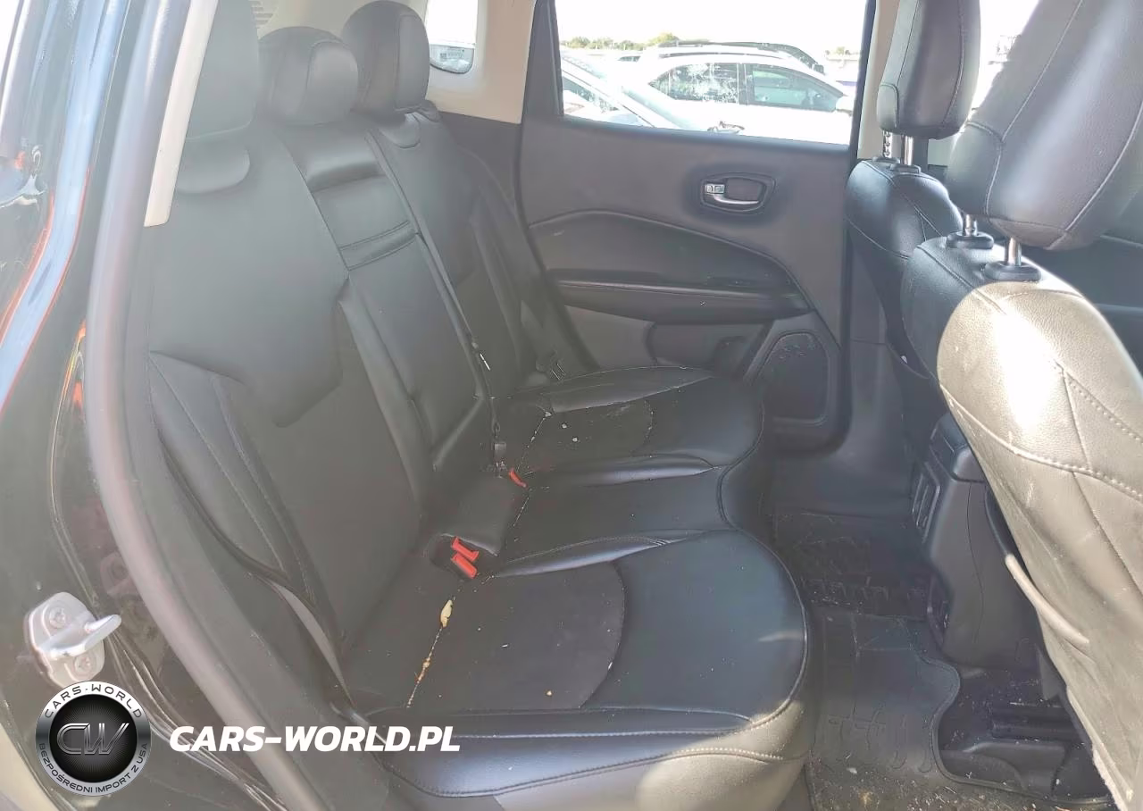 2020 Jeep Compass Latitude VIN:3C4NJCBB0LT125199 - 10