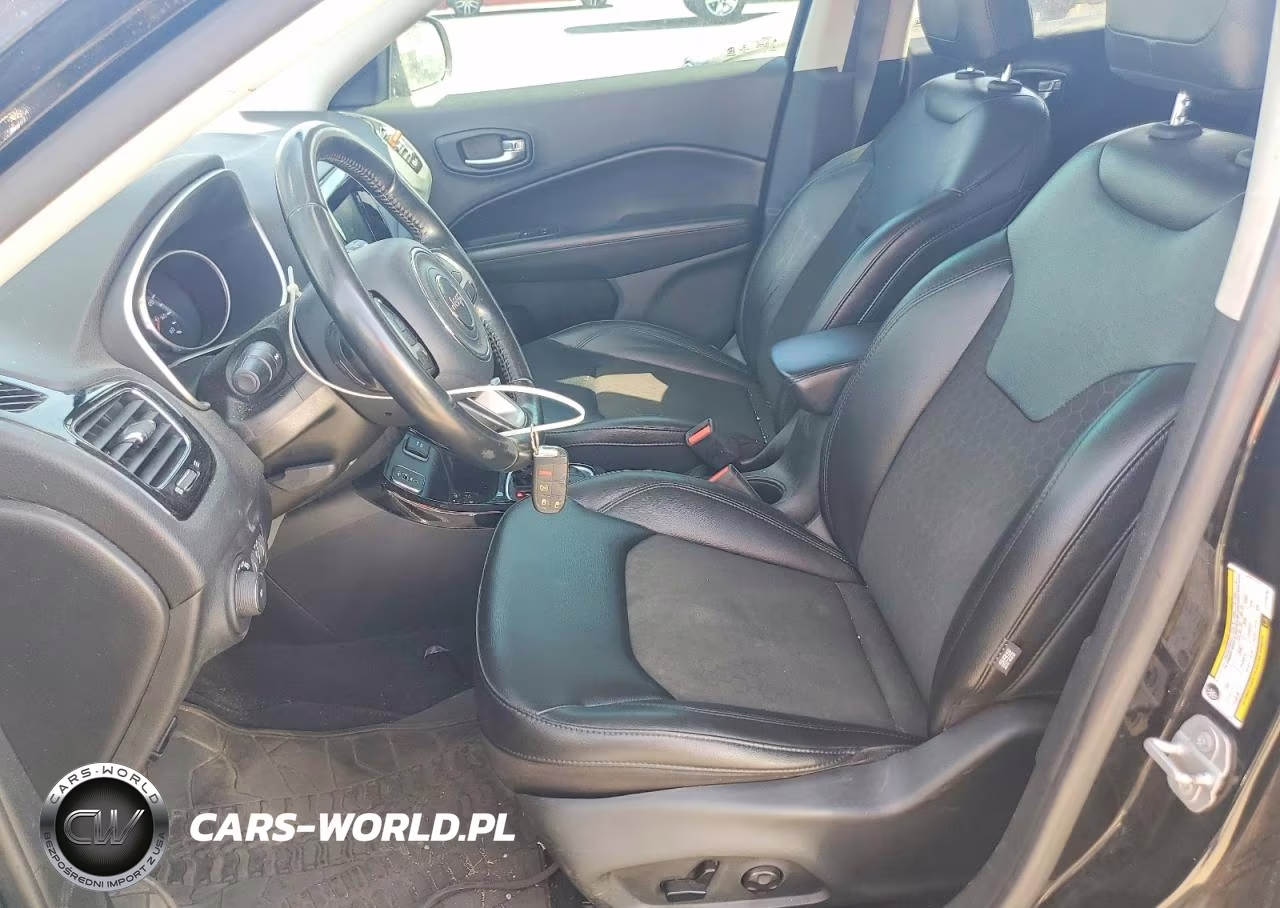 2020 Jeep Compass Latitude VIN:3C4NJCBB0LT125199 - 7