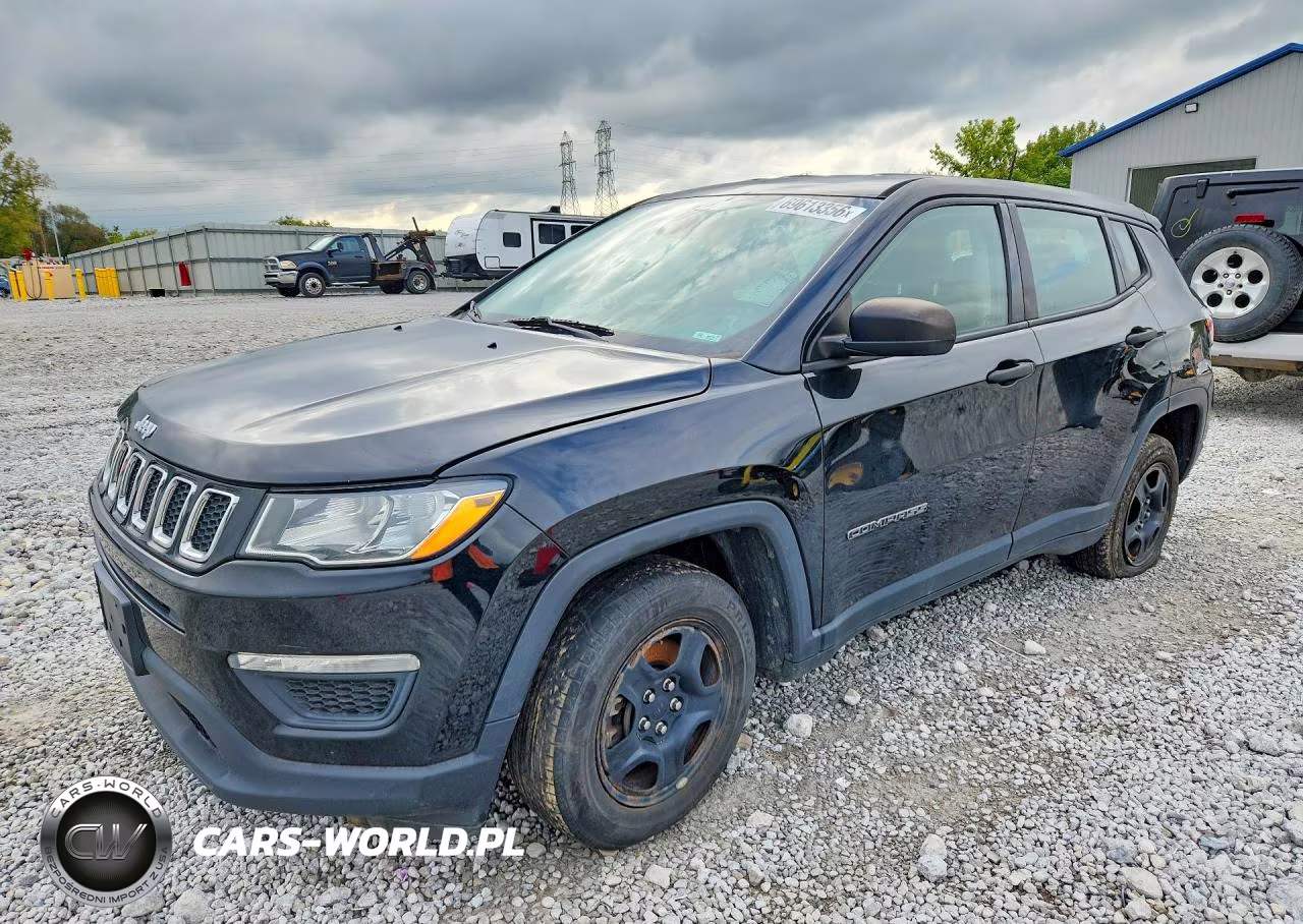 2018 Jeep Compass Sport VIN:3C4NJCAB9JT359145 - 1