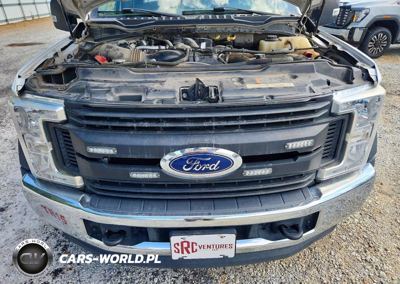 2019 Ford F550 Super Duty VIN:1FD0W5HT1KEF23314 - 11