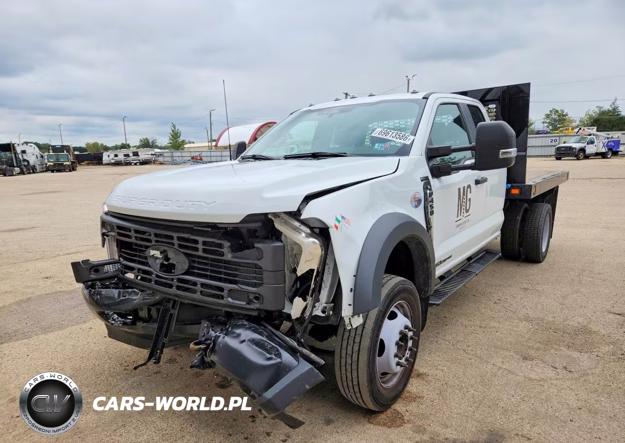 2023 Ford F450 Super Duty VIN:1FD9X4GT2PED32802 - 1