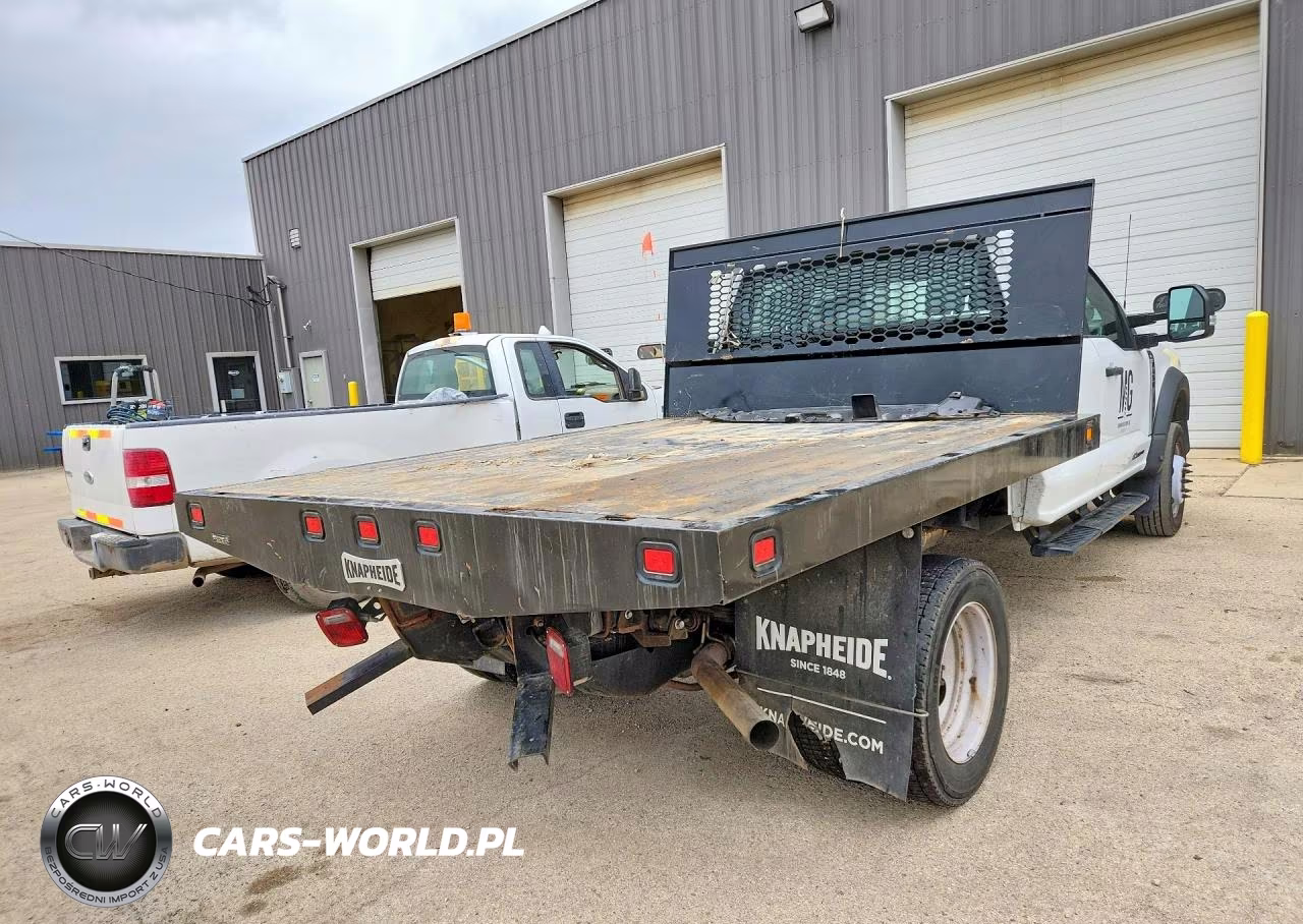 2023 Ford F450 Super Duty VIN:1FD9X4GT2PED32802 - 3