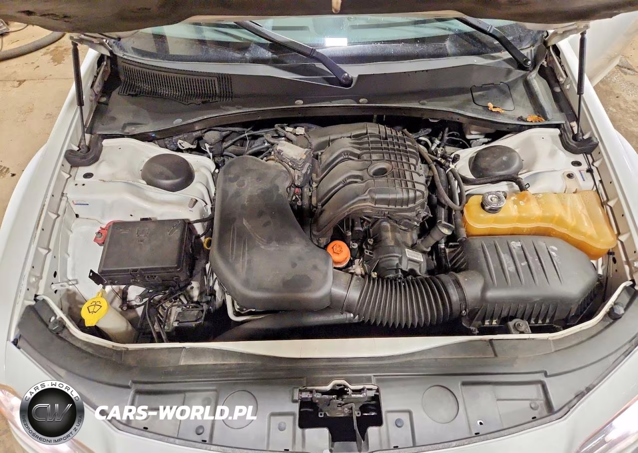 2012 Chrysler 300 VIN:2C3CCAAG5CH186192 - 11