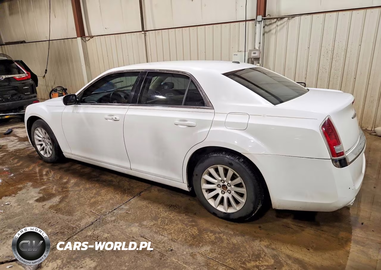 2012 Chrysler 300 VIN:2C3CCAAG5CH186192 - 2