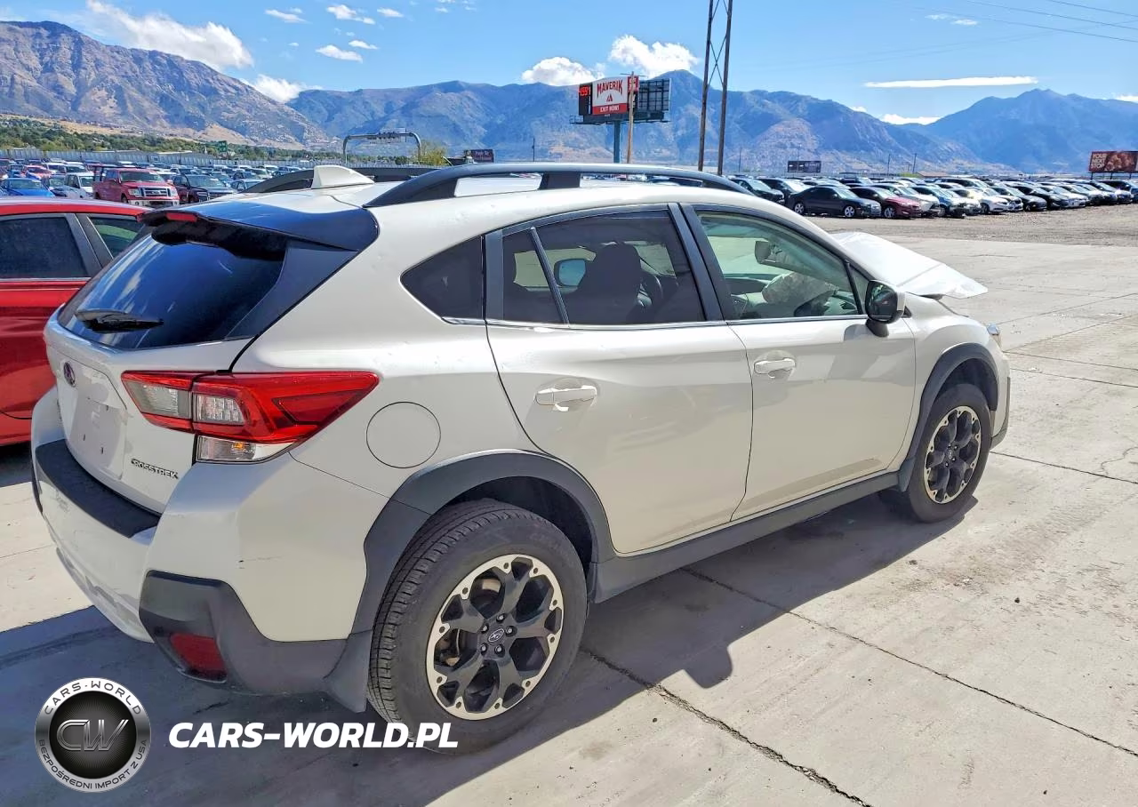 2021 Subaru Crosstrek Premium VIN:JF2GTAPC6M8335798 - 3
