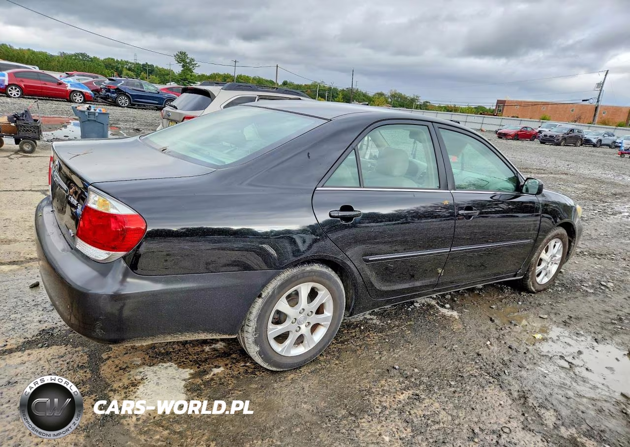 2005 Toyota Camry Xle V6 VIN:4T1BF30K45U099072 - 3