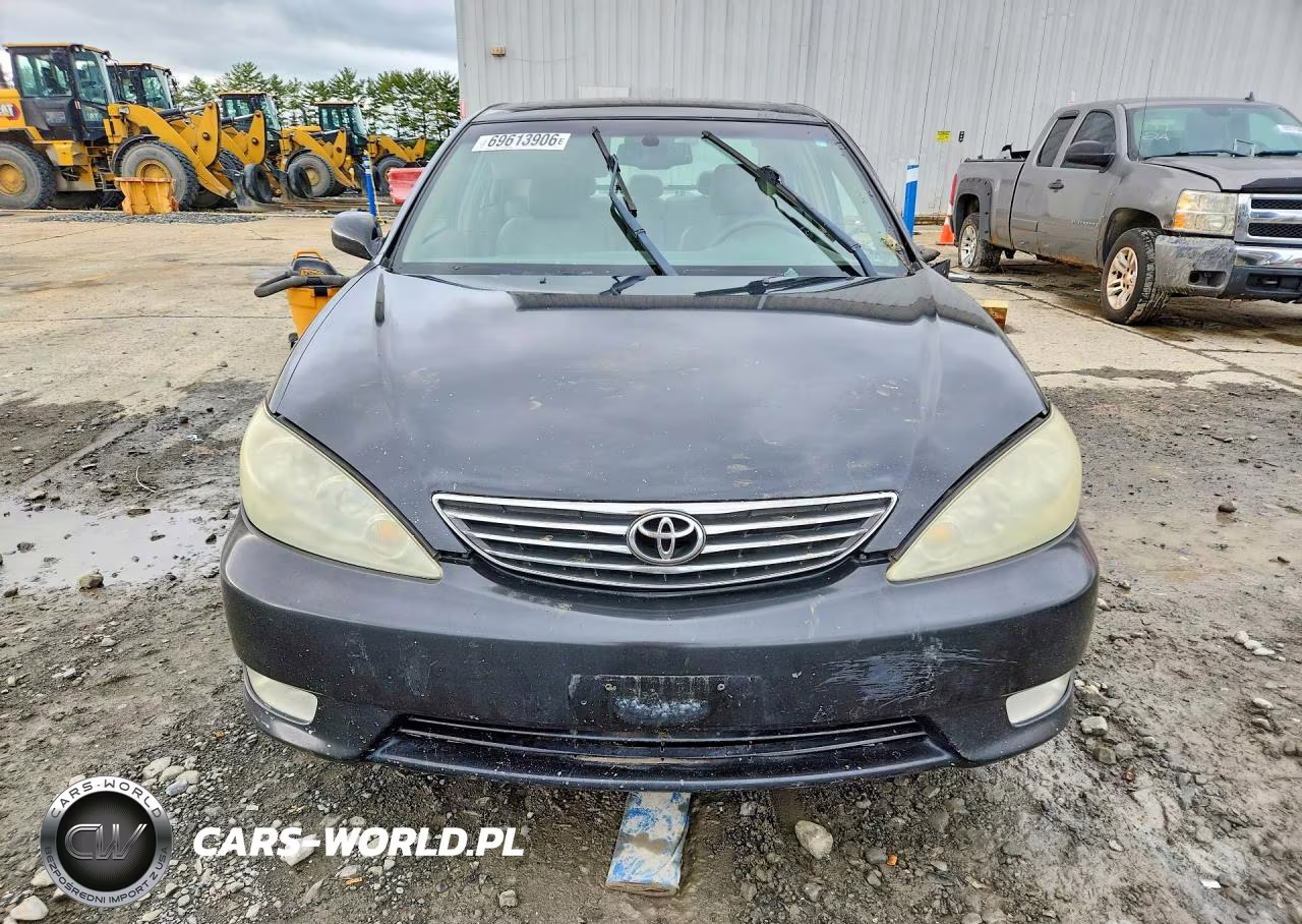 2005 Toyota Camry Xle V6 VIN:4T1BF30K45U099072 - 5