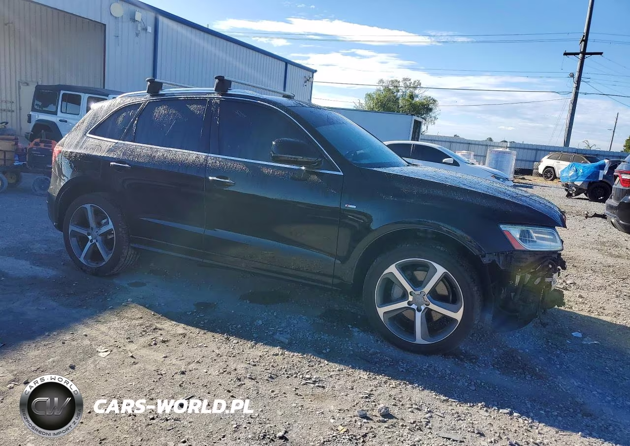 2015 Audi Q5 Premium Plus VIN:WA1DGAFP0FA073843 - 4