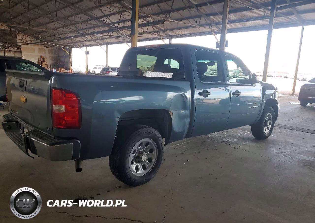 2012 Chevrolet Silverado C1500 Ls VIN:3GCPCREA0CG227376 - 3