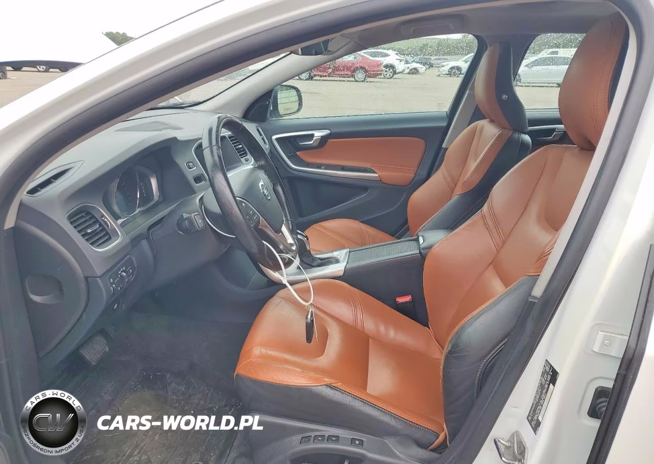 2017 Volvo S60 Platinum VIN:LYV402TM4HB153085 - 7