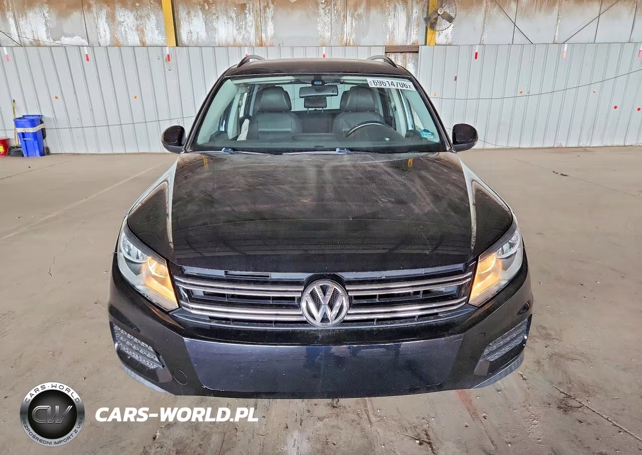 2017 Volkswagen Tiguan S VIN:WVGAV7AX6HK019934 - 5