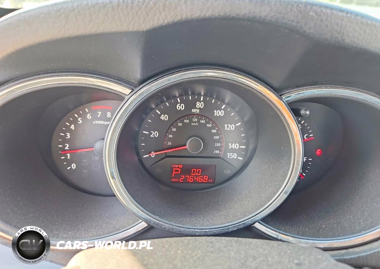 2011 Kia Sorento Lx VIN:5XYKT3A10BG035076 - 9