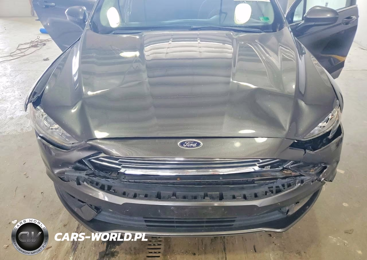 2018 Ford Fusion Se Hybrid VIN:3FA6P0LU3JR159462 - 11