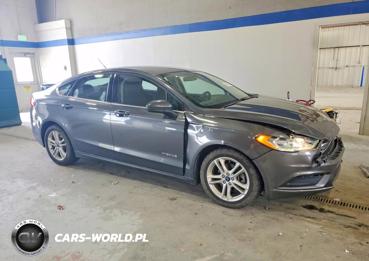 2018 Ford Fusion Se Hybrid VIN:3FA6P0LU3JR159462 - 4
