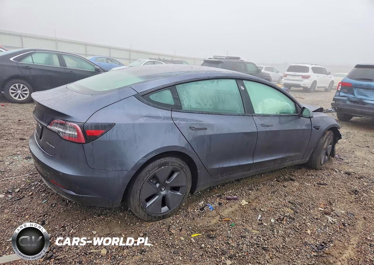 2022 Tesla Model 3 VIN:5YJ3E1EBXNF152598 - 3