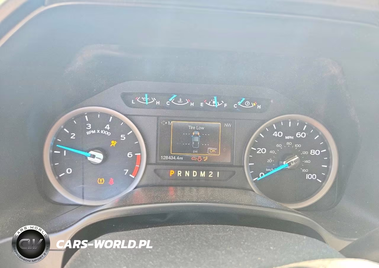 2018 Ford F250 Super Duty VIN:1FT7X2B66JEC27043 - 9