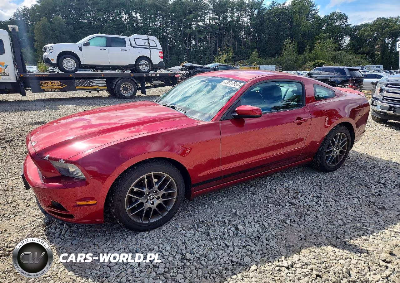 2014 Ford Mustang V6 Coupe VIN:1ZVBP8AM6E5200098 - 1