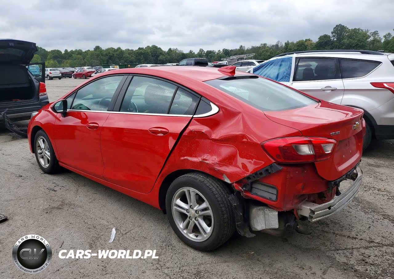 2018 Chevrolet Cruze Lt VIN:1G1BE5SM9J7127760 - 2