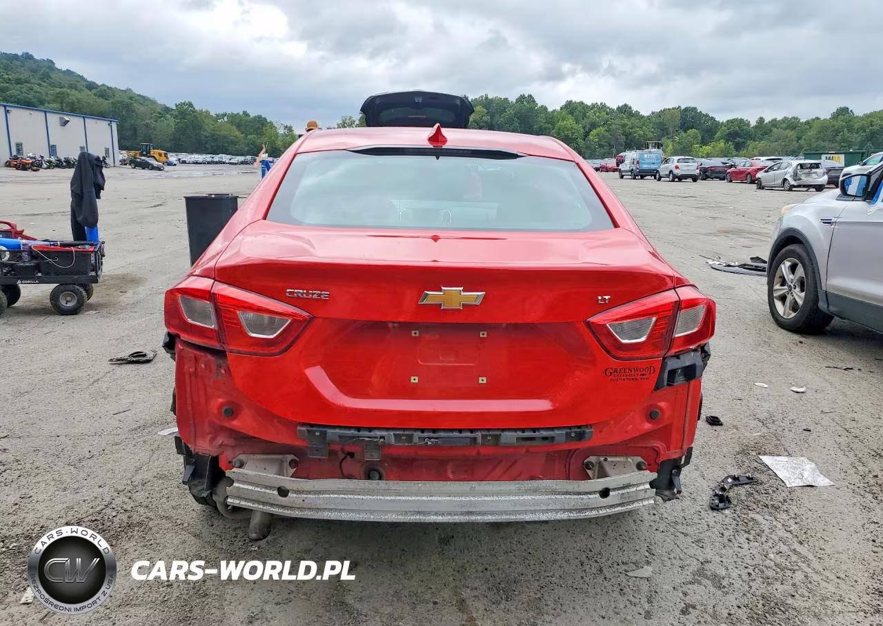 2018 Chevrolet Cruze Lt VIN:1G1BE5SM9J7127760 - 6